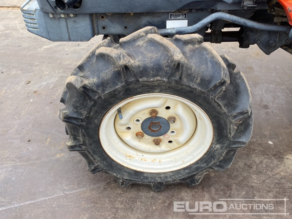 Mini tractor Kubota A17: foto 10