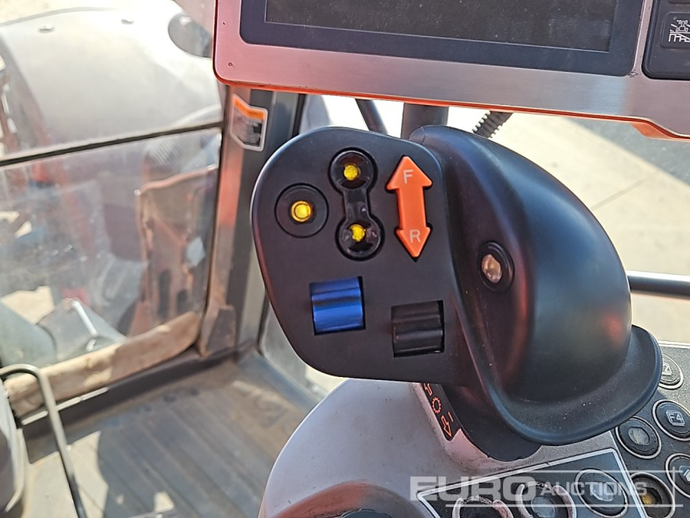 Tractor Kubota M7171: foto 35