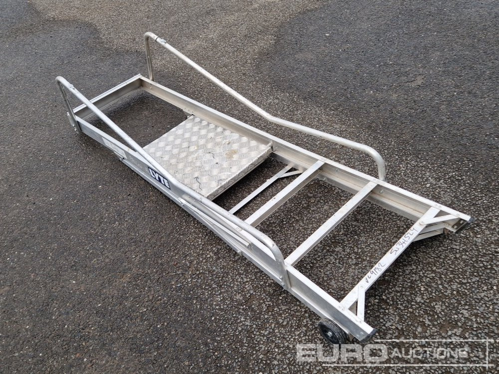 Equipo de construcción Lyte 4 Tread Aluminium Podium Step Ladder: foto 7