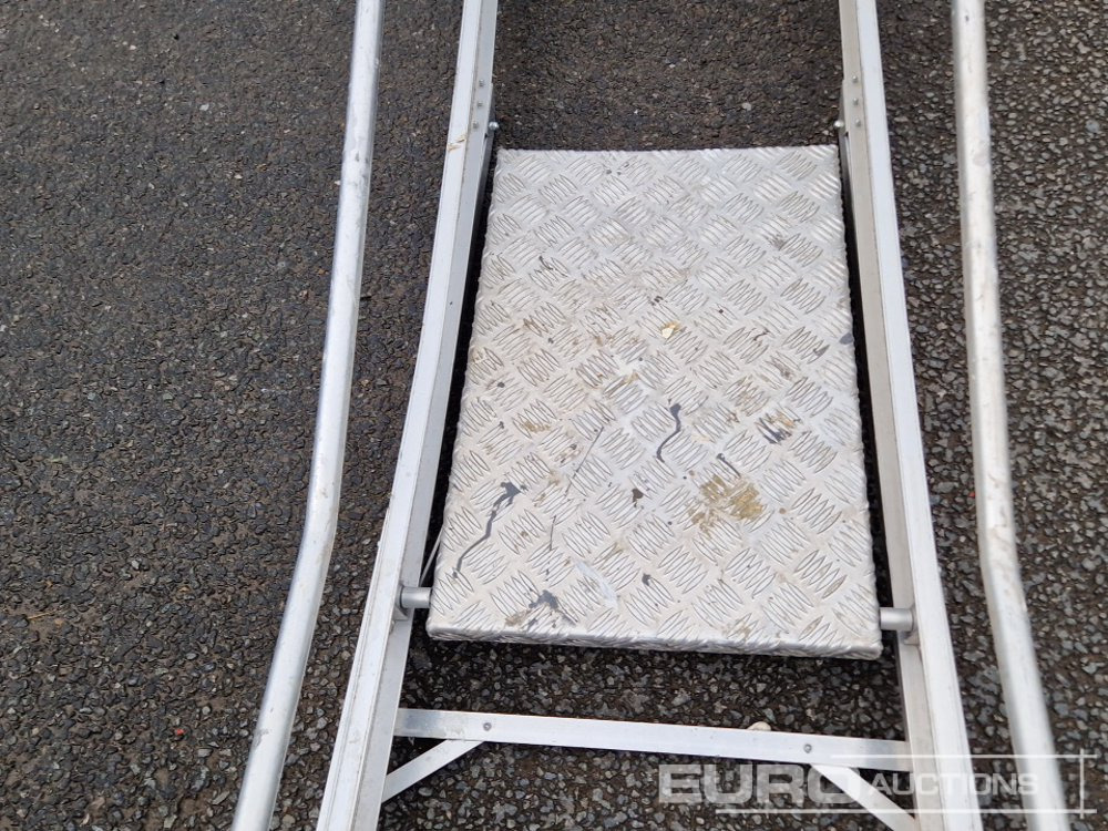 Equipo de construcción Lyte 4 Tread Aluminium Podium Step Ladder: foto 10