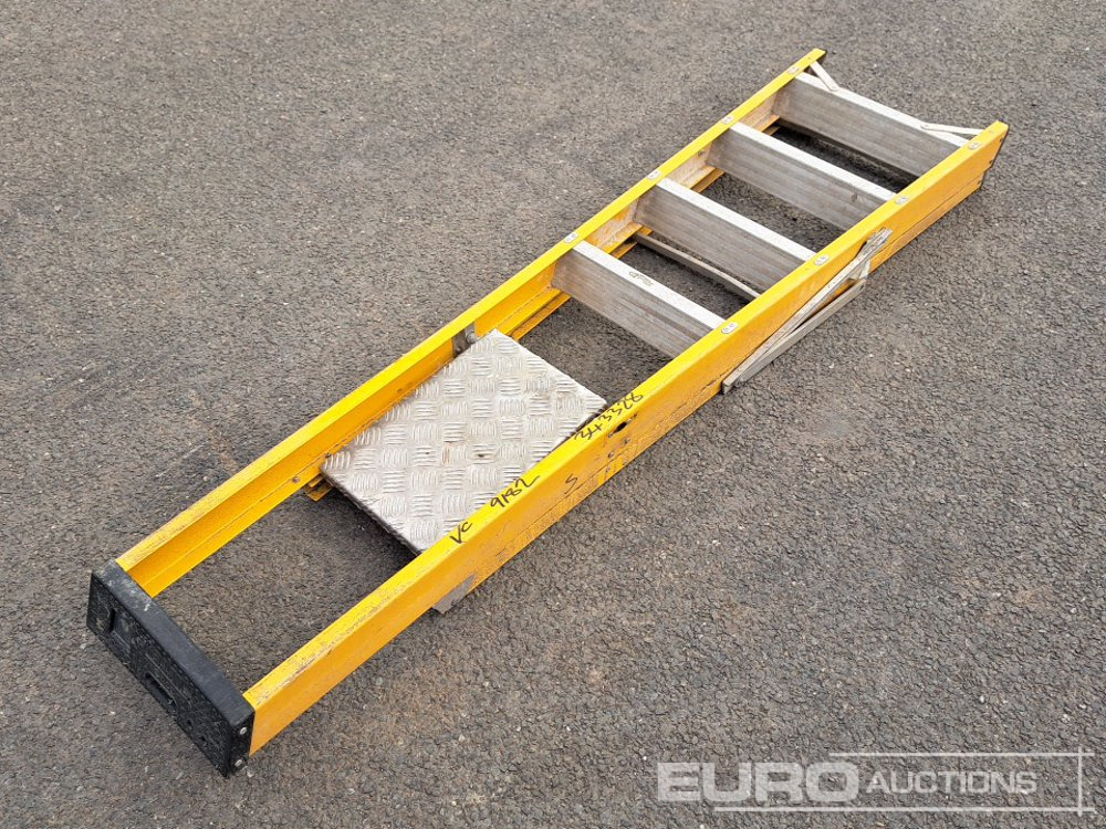 Lyte 5 Tread Fibreglass Step Ladder - Equipo de construcción: foto 5 Lyte 5 Tread Fibreglass Step Ladder - Equipo de construcción: foto 5