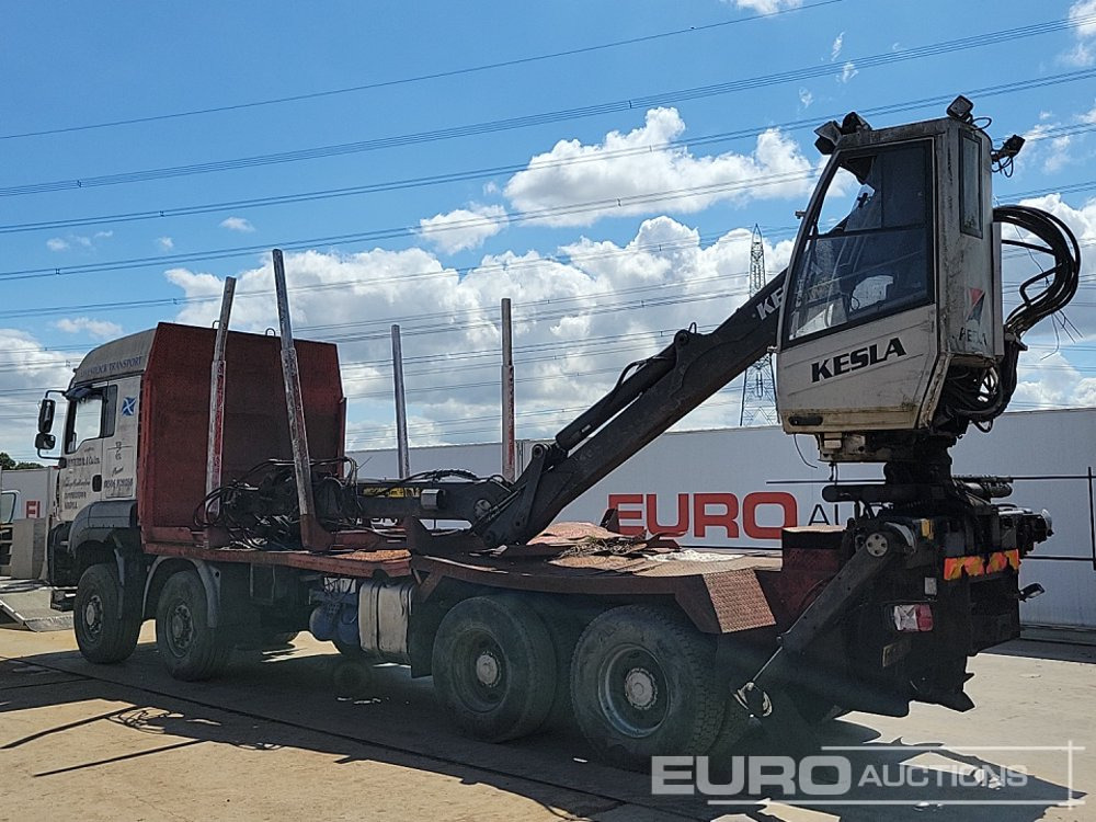 MAN 8x4 Flatbed Timber Lorry, Rear Mounted Kesla 2012T Hydraulic Crane With Cab, Hydraulic Rotating Log Grab, Manual Gearbox - Camión caja abierta: foto 3 MAN 8x4 Flatbed Timber Lorry, Rear Mounted Kesla 2012T Hydraulic Crane With Cab, Hydraulic Rotating Log Grab, Manual Gearbox - Camión caja abierta: foto 3