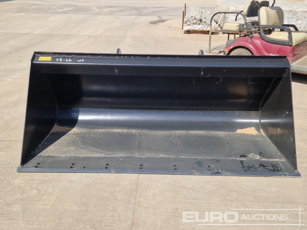 Maquinaria agrícola Unused Strickland 90" Loading Bucket to suit Manitou Telehandler: foto 8