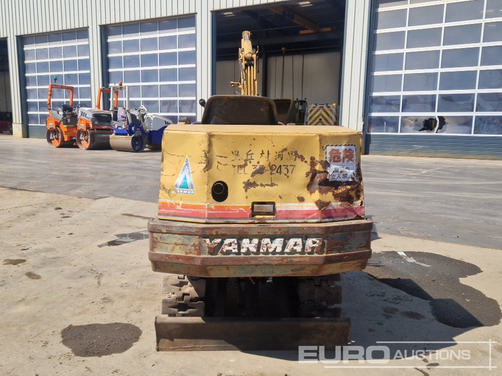 Yanmar YB151 - Maquinaria de construcción: foto 4 Yanmar YB151 - Maquinaria de construcción: foto 4