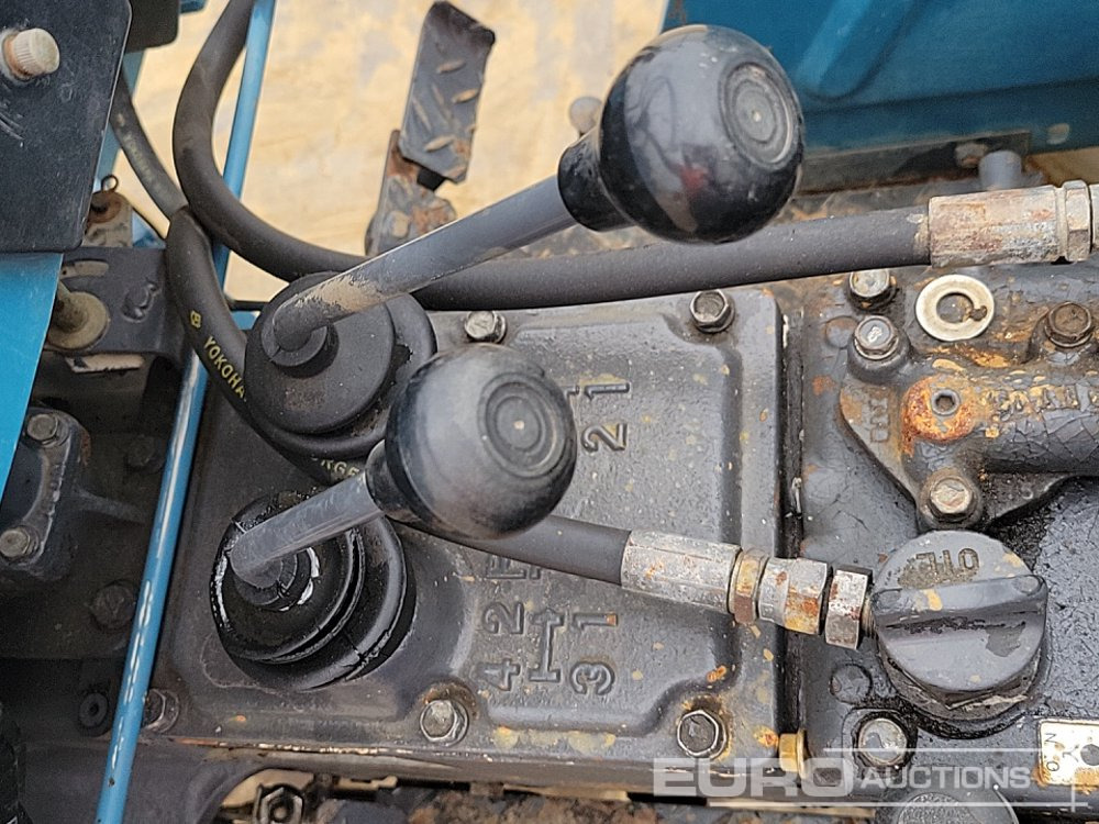 Mini tractor Mitsubishi D2350: foto 30