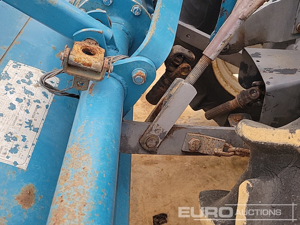 Mini tractor Mitsubishi D2350: foto 14