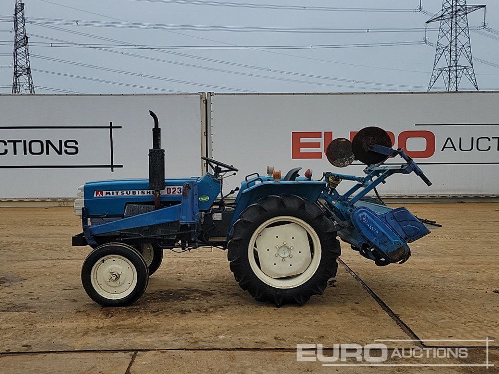 Mitsubishi D2350 - Mini tractor: foto 2 Mitsubishi D2350 - Mini tractor: foto 2