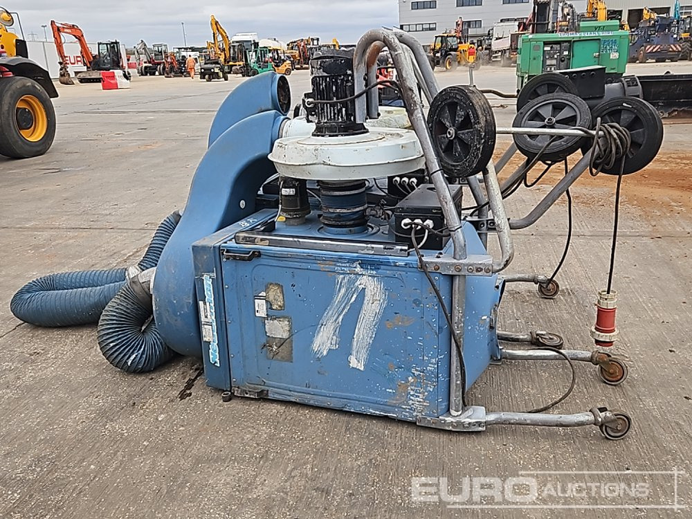 Nederman 45 Volt Dust Extractor (2 of) - Equipo de construcción: foto 2 Nederman 45 Volt Dust Extractor (2 of) - Equipo de construcción: foto 2