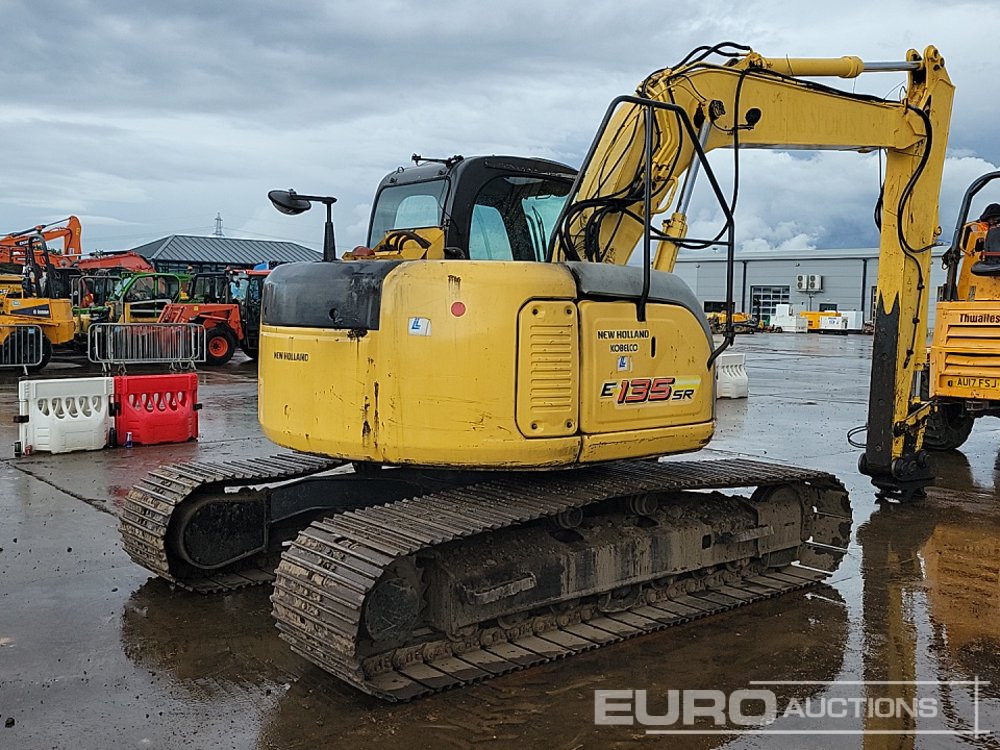 New Holland E135SR-1ES - Excavadora de cadenas: foto 5 New Holland E135SR-1ES - Excavadora de cadenas: foto 5