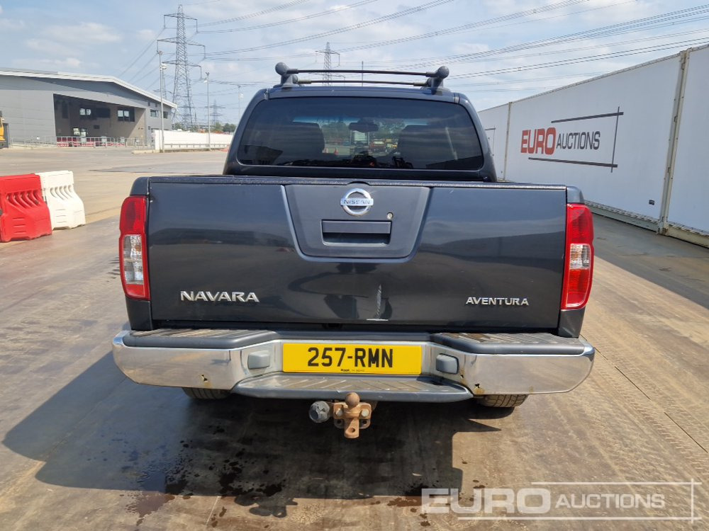Nissan Navara Aventura - Pick-up: foto 4 Nissan Navara Aventura - Pick-up: foto 4