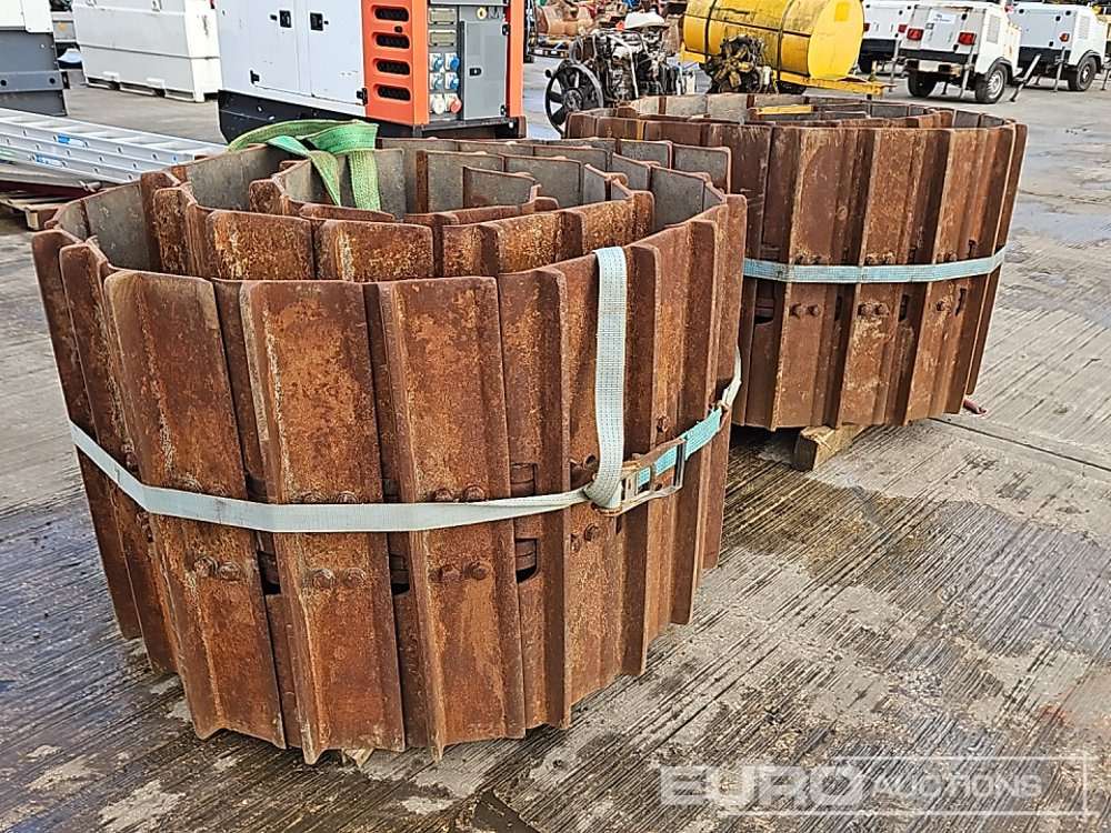 900mm Steel Tracked Group to Suit CAT D6 (2 of) - Piezas de recambio: foto 1 900mm Steel Tracked Group to Suit CAT D6 (2 of) - Piezas de recambio: foto 1