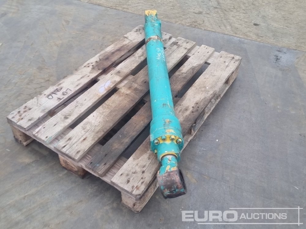 Bucket Ram to suit Kobelco SK140 - Piezas de recambio: foto 2 Bucket Ram to suit Kobelco SK140 - Piezas de recambio: foto 2