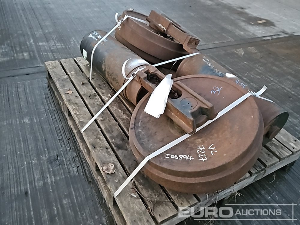 CAT Track Idler (2 of) - Piezas de recambio: foto 3 CAT Track Idler (2 of) - Piezas de recambio: foto 3