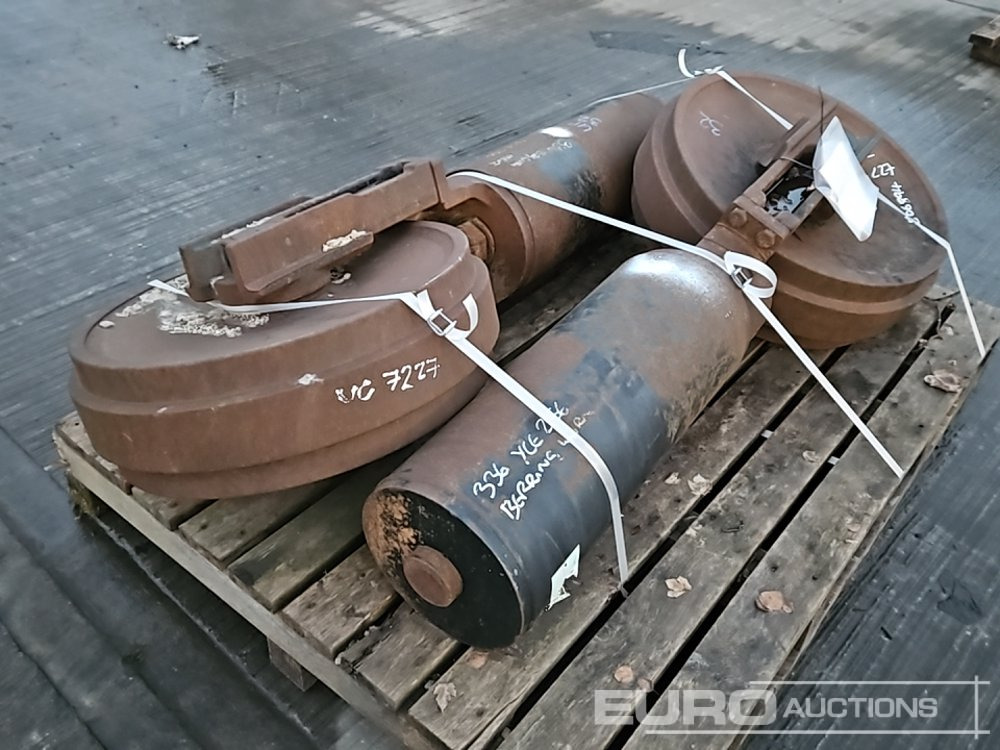 CAT Track Idler (2 of) - Piezas de recambio: foto 1 CAT Track Idler (2 of) - Piezas de recambio: foto 1