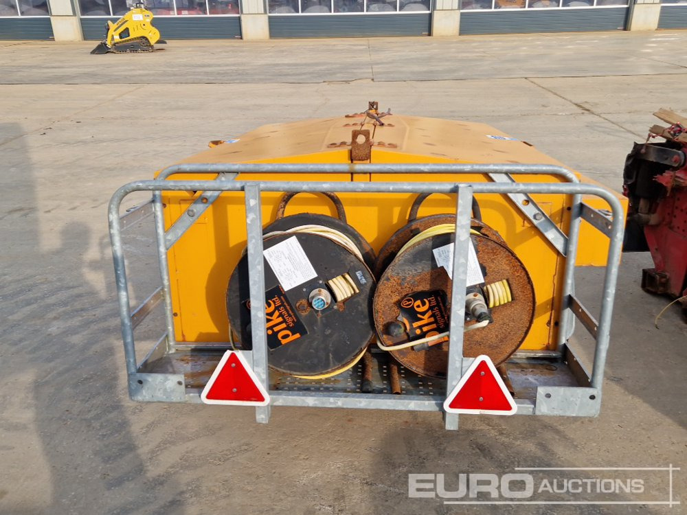 Pike Single Axle Portable 2 Way Traffic Light System - Equipo de construcción: foto 4 Pike Single Axle Portable 2 Way Traffic Light System - Equipo de construcción: foto 4