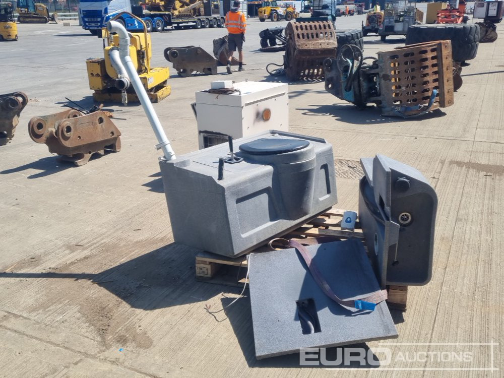 Portable Toilet (Spares) - Equipo de construcción: foto 4 Portable Toilet (Spares) - Equipo de construcción: foto 4