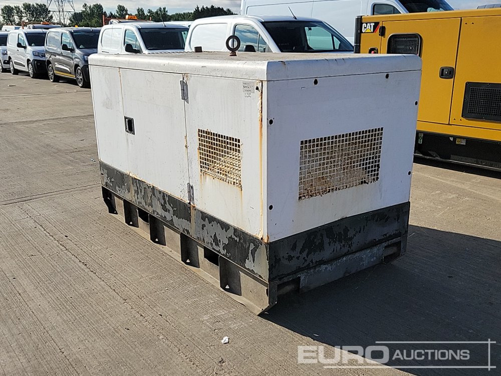 Pramac 30kVA Silent Generator - Generador industriale: foto 3 Pramac 30kVA Silent Generator - Generador industriale: foto 3