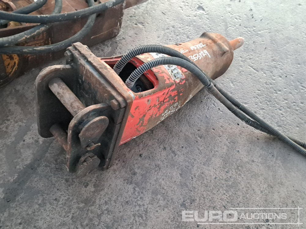 Rammer Hydraulic Breaker 45mm Pin to suit 4-6 Ton Excavator - Martillo hidráulico: foto 3 Rammer Hydraulic Breaker 45mm Pin to suit 4-6 Ton Excavator - Martillo hidráulico: foto 3