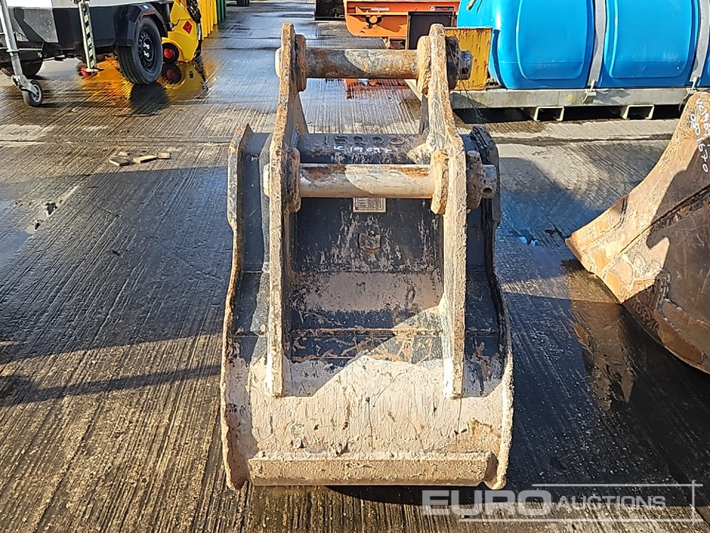 Rhinox 24" Digging Bucket 65mm Pin to suit 13 Ton Excavator - Cazo: foto 4 Rhinox 24" Digging Bucket 65mm Pin to suit 13 Ton Excavator - Cazo: foto 4