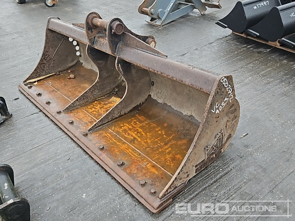 Rhinox 72" Ditching Bucket 50mm Pin to suit 6-8 Ton Excavator - Cazo: foto 1 Rhinox 72" Ditching Bucket 50mm Pin to suit 6-8 Ton Excavator - Cazo: foto 1