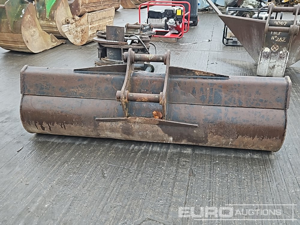 Rhinox 72" Ditching Bucket 50mm Pin to suit 6-8 Ton Excavator - Cazo: foto 4 Rhinox 72" Ditching Bucket 50mm Pin to suit 6-8 Ton Excavator - Cazo: foto 4