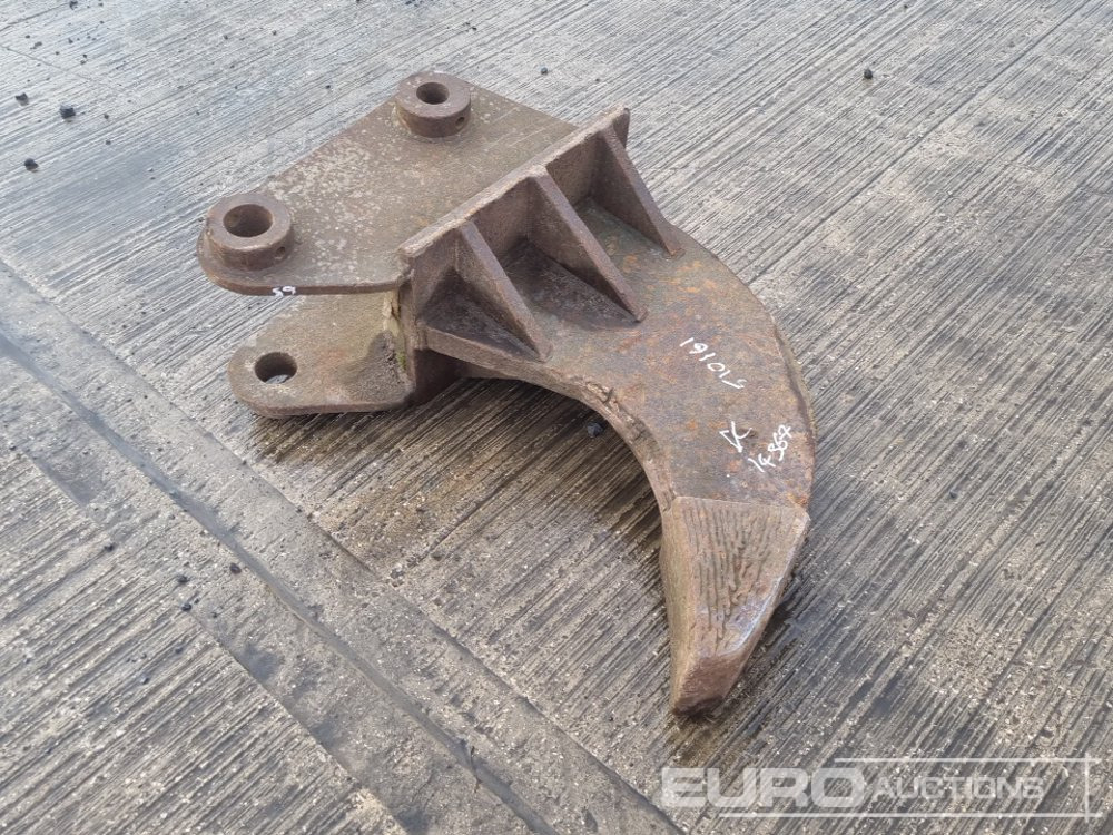 Ripper 50mm Pin to suit 6-8 Ton Excavator - Cazo: foto 1 Ripper 50mm Pin to suit 6-8 Ton Excavator - Cazo: foto 1