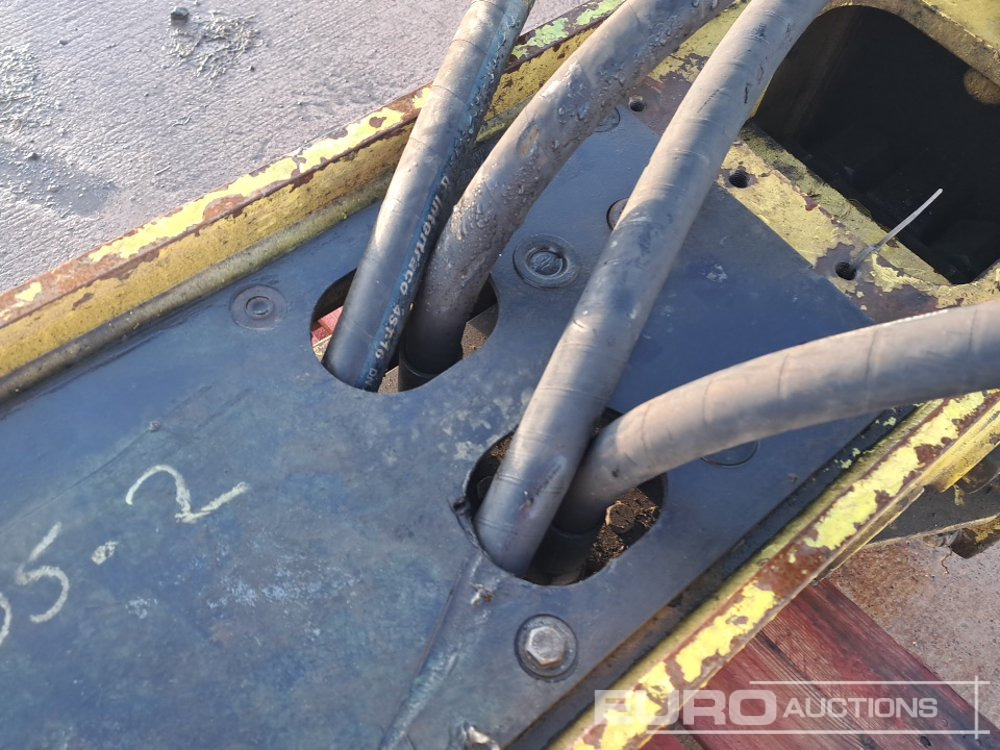 Soosan Hydraulic Breaker 80mm Pin to suit 20 Ton Excavator - Martillo hidráulico: foto 5 Soosan Hydraulic Breaker 80mm Pin to suit 20 Ton Excavator - Martillo hidráulico: foto 5