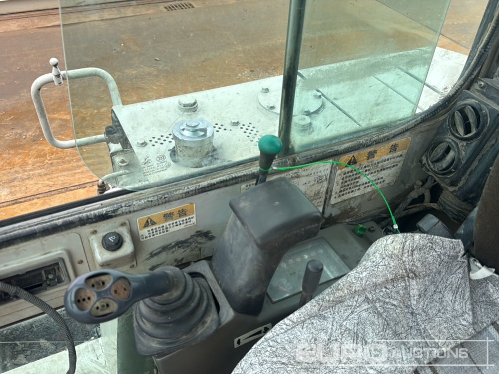 Miniexcavadora Takeuchi TB150C: foto 29