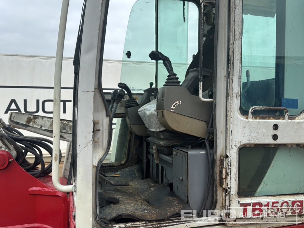Miniexcavadora Takeuchi TB150C: foto 28