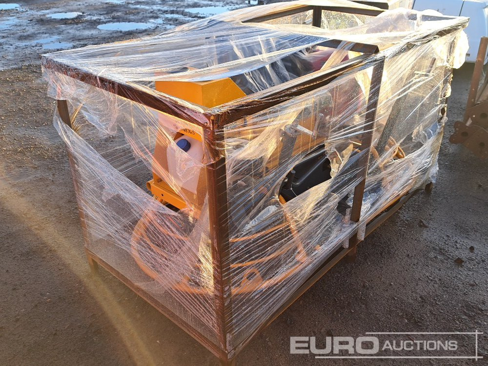 Unused 2025 Miva 80R Petrol Ride On Power Float - Construcción de carreteras: foto 3 Unused 2025 Miva 80R Petrol Ride On Power Float - Construcción de carreteras: foto 3