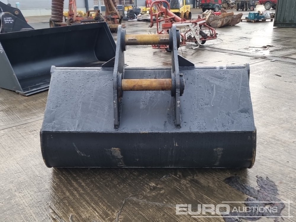 Unused 78" Scandinavian Bucket 80mm Pin to suit 20 Ton Excavator - Cazo: foto 4 Unused 78" Scandinavian Bucket 80mm Pin to suit 20 Ton Excavator - Cazo: foto 4