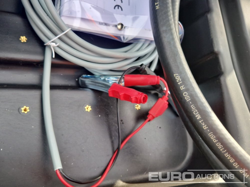 Tanque de almacenamiento Unused Emiliana Serbatoi 330 Litre Carry Bowser: foto 9
