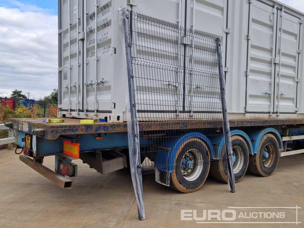 Equipo de construcción Unused Galvanised & Powder Coated Heavy Duty (5mm) Wire Mesh Fencing, 25 x H2.4m x W2.2m Panels, 26 x 60mm x 60mm x3m Posts, with Fittings (Black): foto 19