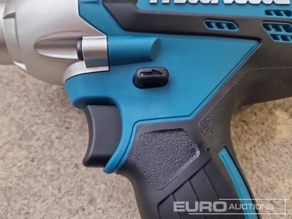 Equipo de construcción Unused Makita DTW190 18V 1/2" Li-Ion LXT Impact Wrench (Body Only): foto 11