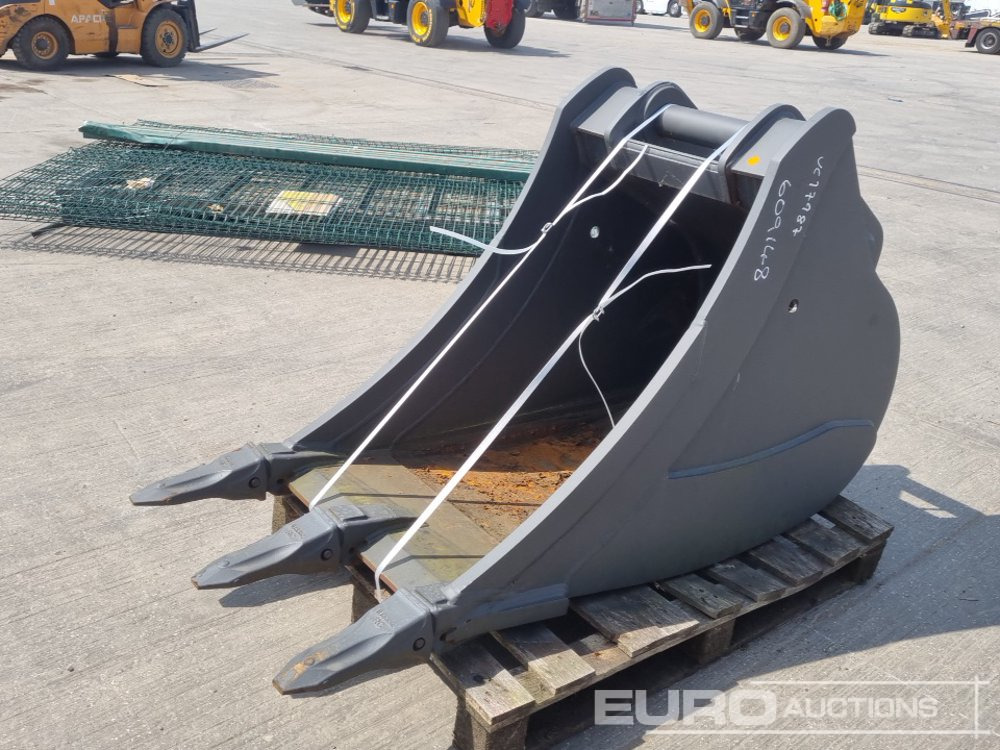 Unused Miller 32" Scoop Bucket 80mm Pin to suit 20 Ton Excavator - Cazo: foto 1 Unused Miller 32" Scoop Bucket 80mm Pin to suit 20 Ton Excavator - Cazo: foto 1