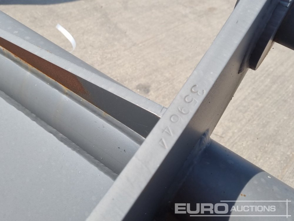 Cazo nuevo Unused Miller 84" Ditching Bucket 80mm Pin to suit 20 Ton Excavator: foto 14