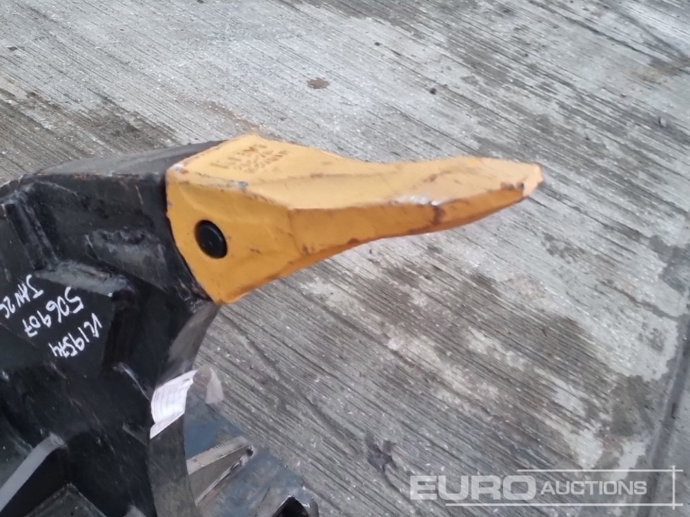 Cazo nuevo Unused Ripper 65mm Pin to suit 13 Ton Excavator: foto 11 Cazo nuevo Unused Ripper 65mm Pin to suit 13 Ton Excavator: foto 11