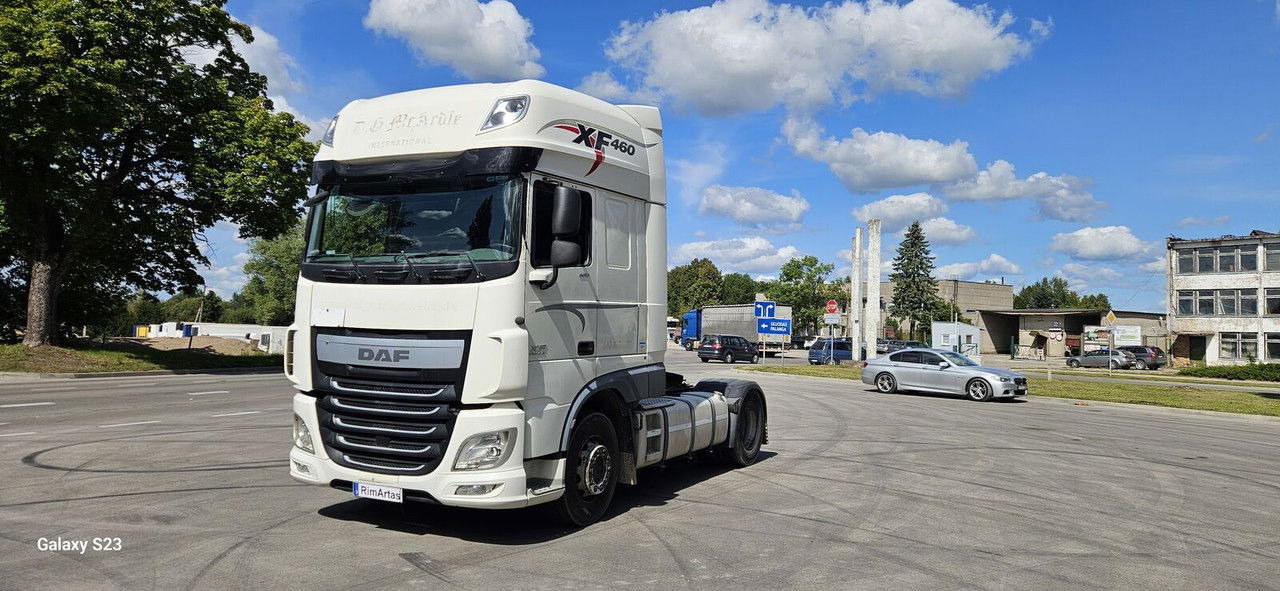 DAF XF 105.460 - Cabeza tractora: foto 5 DAF XF 105.460 - Cabeza tractora: foto 5