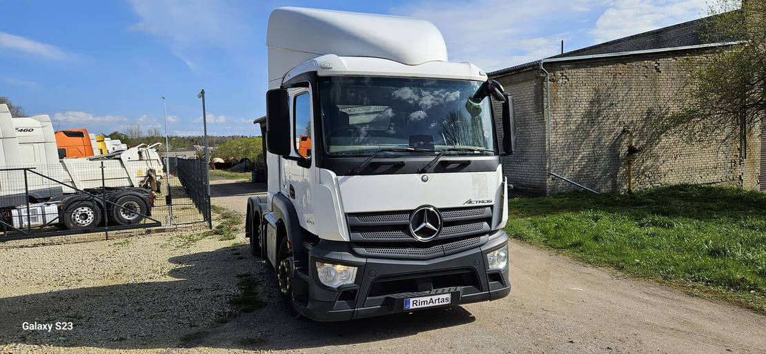 Cabeza tractora Mercedes-Benz Actros 2540: foto 7