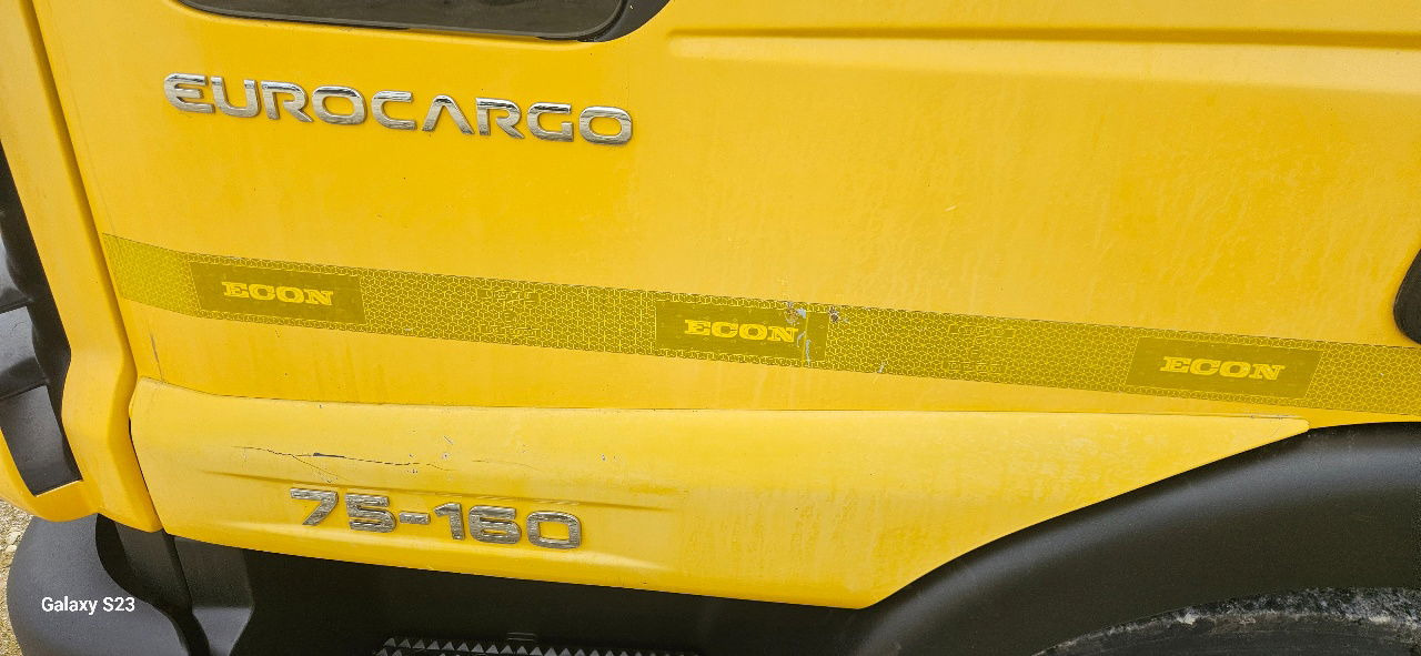 Camión volquete Iveco EuroCargo 75: foto 10