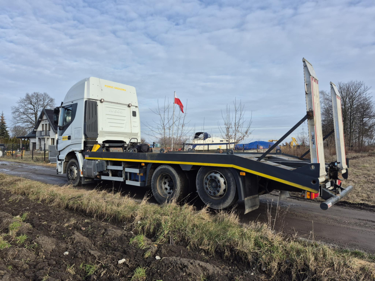 IVECO Stralis 420 - Camión portavehículos: foto 4 IVECO Stralis 420 - Camión portavehículos: foto 4