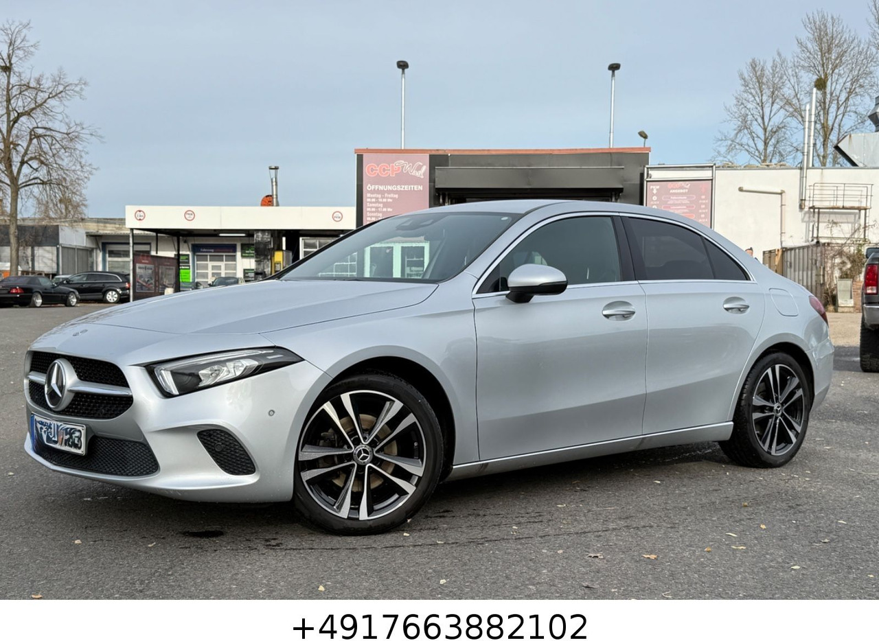 Mercedes-Benz A 200 Lim./LED/KAMERA/NAVI/SITZHZG. - Sedan: foto 1 Mercedes-Benz A 200 Lim./LED/KAMERA/NAVI/SITZHZG. - Sedan: foto 1