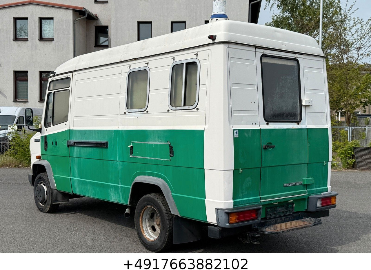 Mercedes-Benz Vario 609D/Manschaftswagen - Furgón: foto 2 Mercedes-Benz Vario 609D/Manschaftswagen - Furgón: foto 2