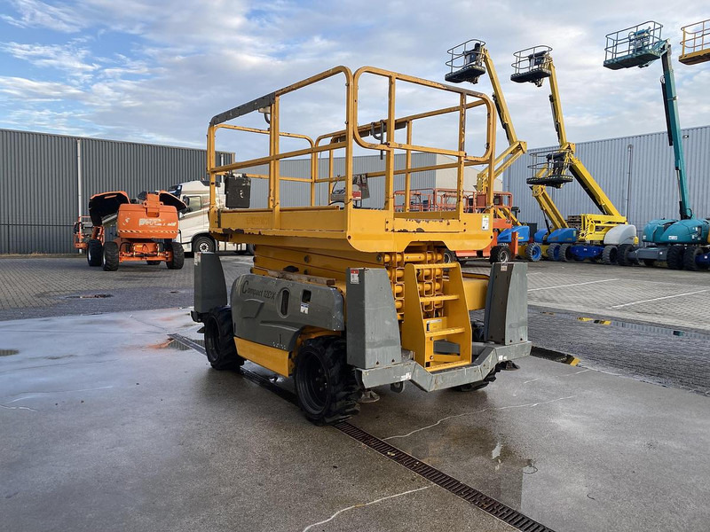 Haulotte Compact 12DX, Schaar hoogwerker, 4X4 Diesel - Plataforma elevadora: foto 3 Haulotte Compact 12DX, Schaar hoogwerker, 4X4 Diesel - Plataforma elevadora: foto 3