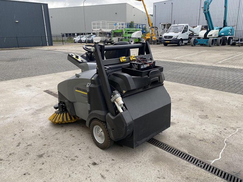 Barredora vial Kärcher KM 105/110 R Bp, Veegmachine, hoogkieper: foto 6
