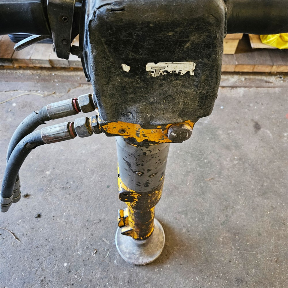Atlas Copco LP 13-30 P - Equipo de construcción: foto 5 Atlas Copco LP 13-30 P - Equipo de construcción: foto 5