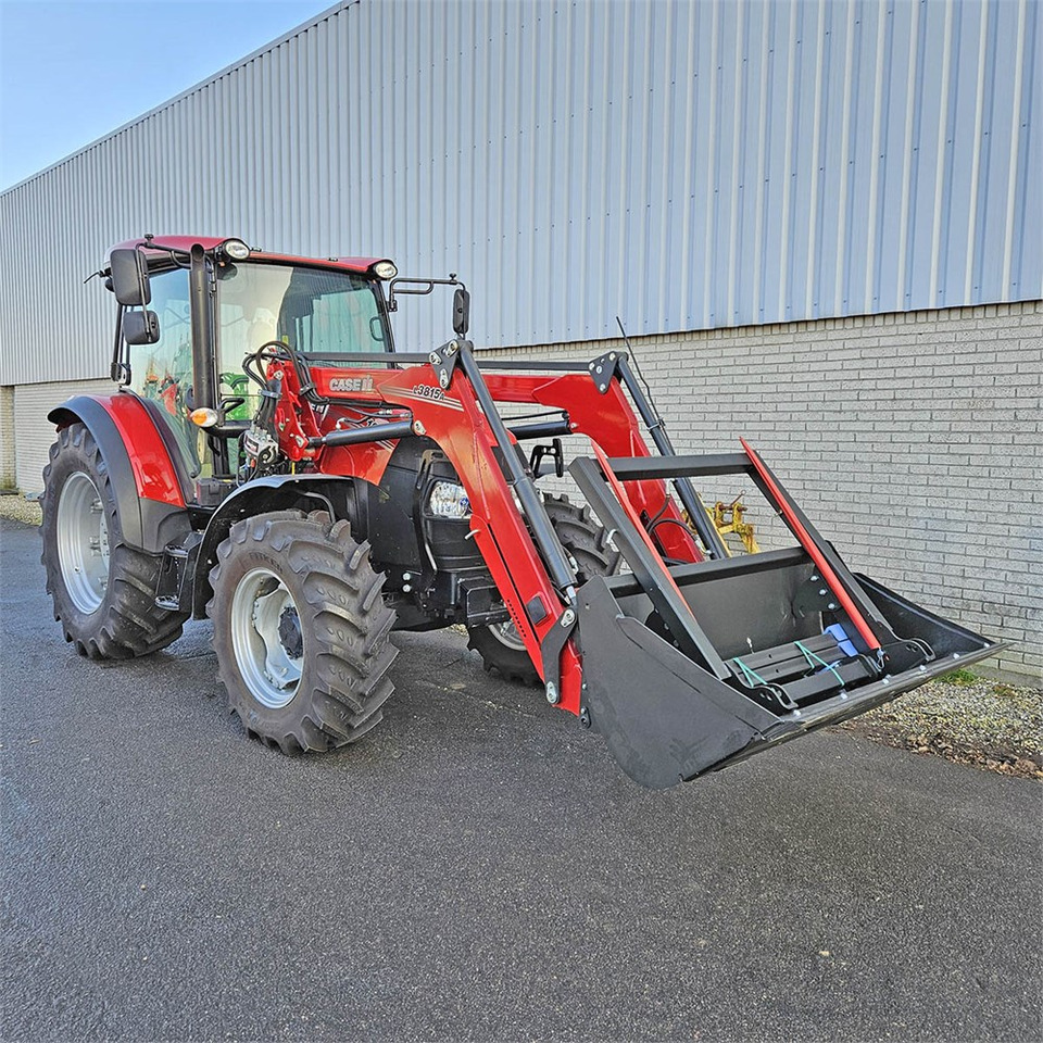 Case 100A Farmall - Tractor: foto 2 Case 100A Farmall - Tractor: foto 2