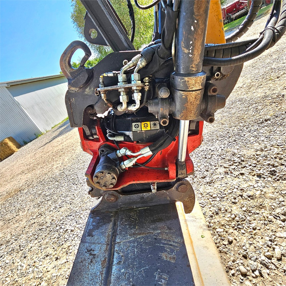 Miniexcavadora Case CX75C SR: foto 27