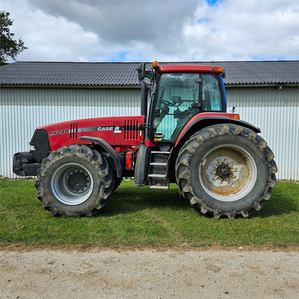 Case MX240 Magnum - Tractor: foto 1 Case MX240 Magnum - Tractor: foto 1