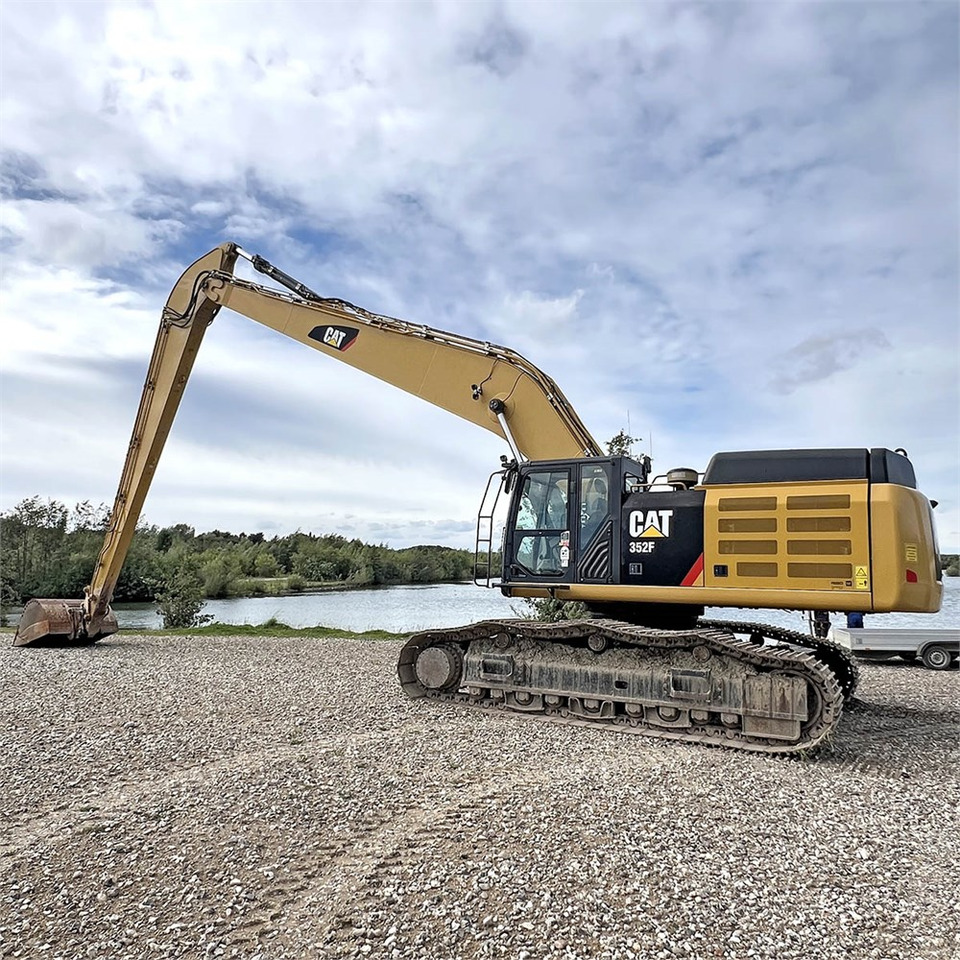 Caterpillar 352 F LRE - Excavadora de cadenas: foto 1 Caterpillar 352 F LRE - Excavadora de cadenas: foto 1